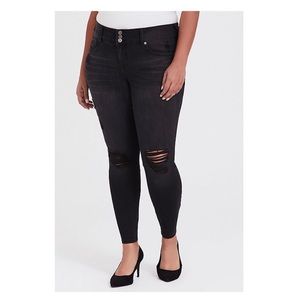 TORRID JEGGING - PREMIUM STRETCH WASHED BLACK